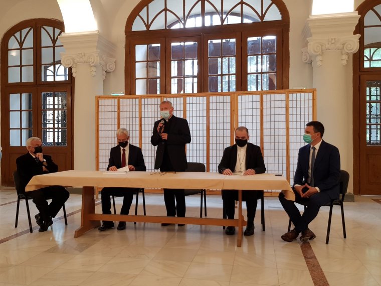 Erdélyi templomfelújítási program a megmaradásért: több mint 3 milliárd forintos támogatást nyújt a magyar kormány