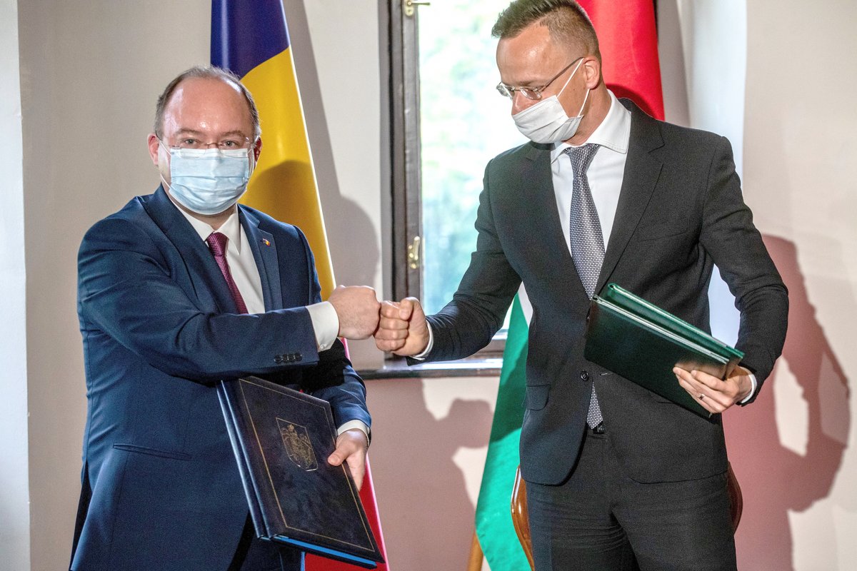 Romániai fertőzöttek kezelése: folyik a kétoldalú egyeztetés a magyar segítségnyújtásról