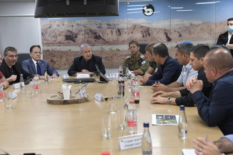 Ütközőzóna, biztonsági ellenőrzés, lefegyverzés: bemutatta Netanjahu, hogyan képzeli el a Gázai övezet jövőjét