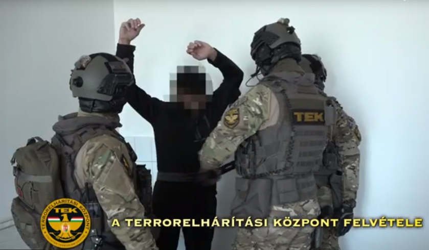 Robbantásokat akart végrehajtani Magyarországon egy magát iszlamistának valló magyar férfi (VIDEÓ)