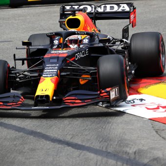 Forma-1: jól taktikázott a Red Bull, Verstappen nyert Franciaországban