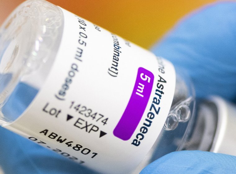 AstraZeneca után mRNS-alapú vakcinát javasolnak második oltásnak Németországban