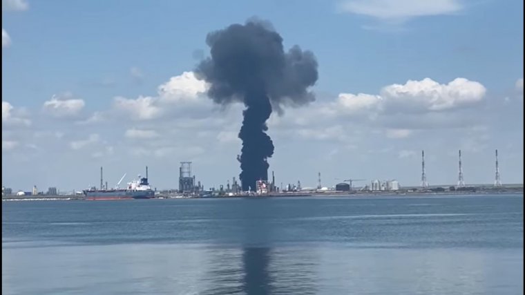 Külföldre szállítják kezelésre a Petromidia kőolaj-finomítónál történt robbanás két sérültjét