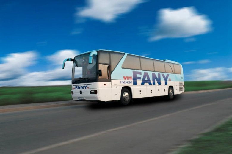 Megtiltotta a magyar beszédet járatán a Fany busztársaság sofőrje