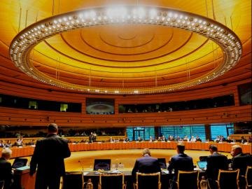 Tizenkét uniós tagállam helyreállítási tervét fogadta el az EU, a magyart még „értékelik”