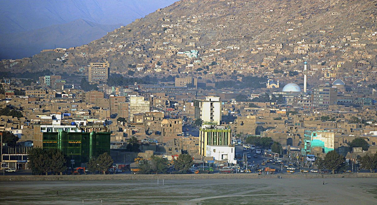 Kabul legbiztonságosabb negyedében, háza erkélyén lőtték ki az al-Káida-vezért az amerikaiak