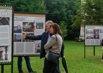 Utazó kiállítás tekinthető meg Szamos menti kastélyokról, várakról Kolozsváron