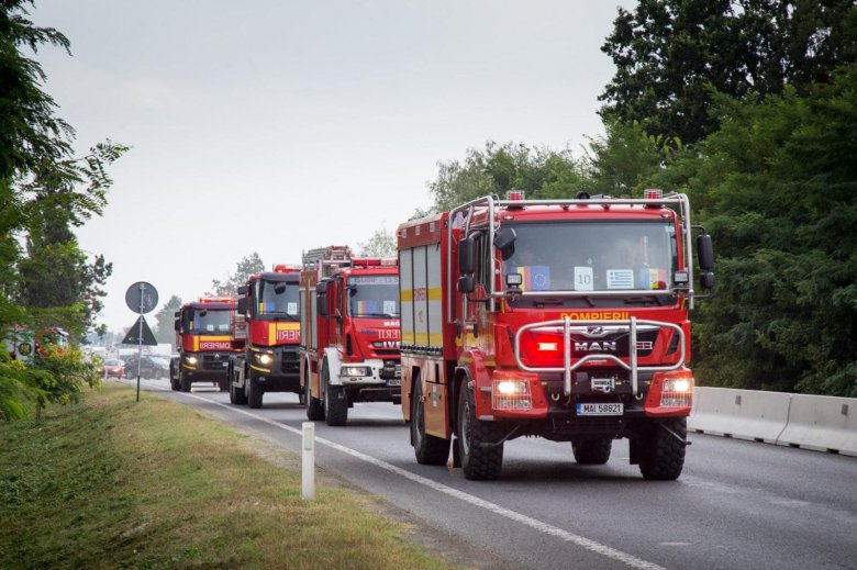 Újabb tűzoltókat küld Románia Görögországba, hogy segítsenek az erdőtüzek megfékezésében