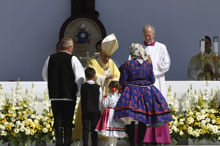 Ferenc pápa: veletek és értetek mondom, Isten, áldd meg a magyart!