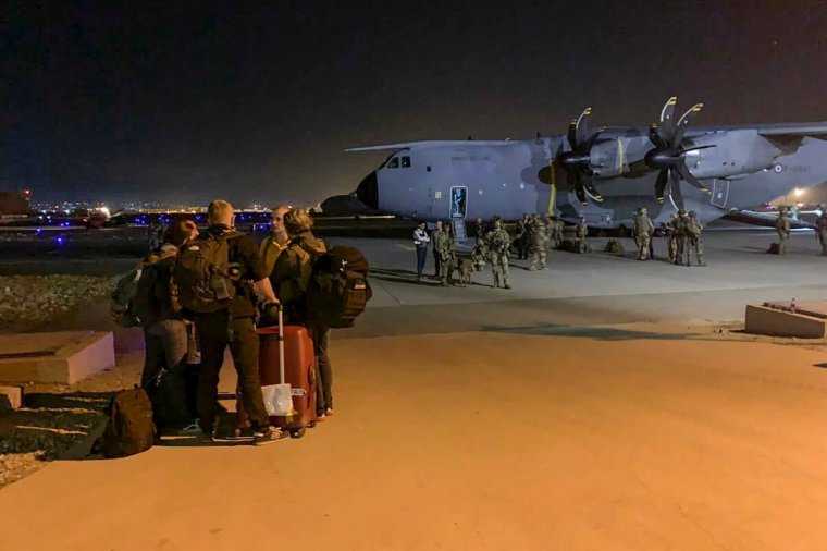 Cáfolta az ukrán külügyi szóvivő, hogy a tálibok elfoglalták volna az egyik evakuációs repülőgépet