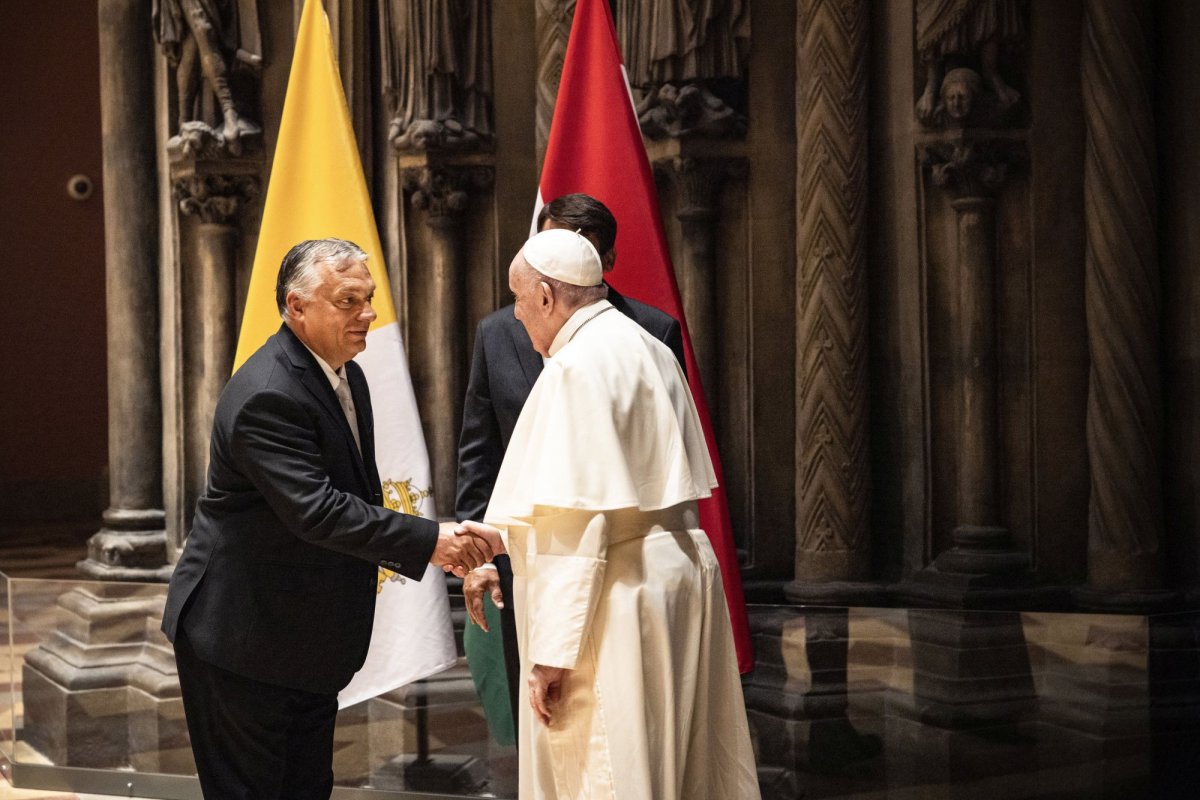 Orbán Viktor: Ferenc pápa ne hagyja elveszni a keresztény Magyarországot