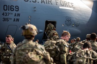 Az amerikai csapatok teljes kivonásának kulcsszerepe volt Afganisztán összeomlásában egy friss jelentés szerint