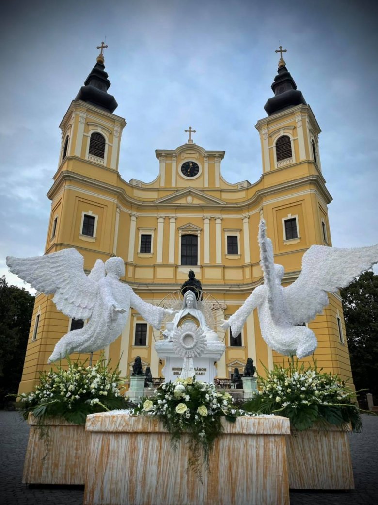 Üzenet NEKtek! Példaértékű ökumenikus találkozót szervezett a katolikus és a református egyház Nagyváradon