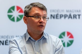 Csomortányi István EMNP-elnök: nem túl jók a kilátások az erdélyi magyarság számára