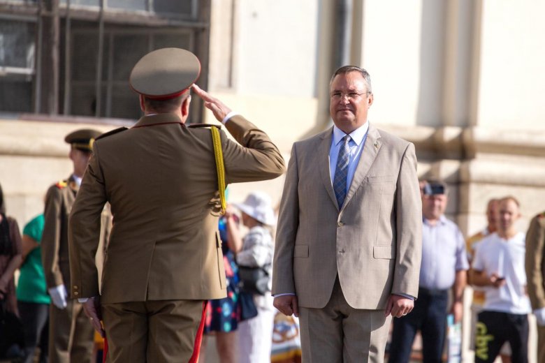 Ciucă védi a mundér zsebét: „a katonai nyugdíjak nem különleges, hanem szolgálati nyugdíjak”