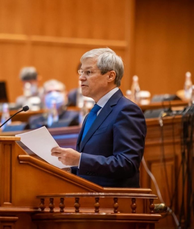 Cioloş: az USR ellenzékbe vonul, és szankcionálni fogja a „PNL–PSD-kormány kisiklásait”