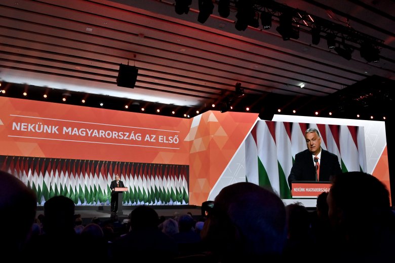 Az EP-mandátumok háromnegyedét is besöpörhetné a Fidesz, ha most lennének a választások