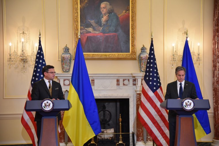 Blinken: Amerika aggodalommal figyeli az orosz–ukrán határon kialakult helyzetet, és elkötelezett Ukrajna mellett