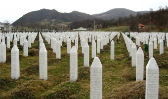 Srebrenicai áldozatok újabb tömegsírját fedezték fel