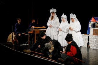 Színházi élményt lehet ajándékozni karácsonyra: ünnepi kedvezményeket, bérleteket kínál közönségének több erdélyi teátrum
