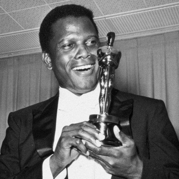 Elhunyt az első fekete színészként Oscart nyert hollywoodi filmcsillag