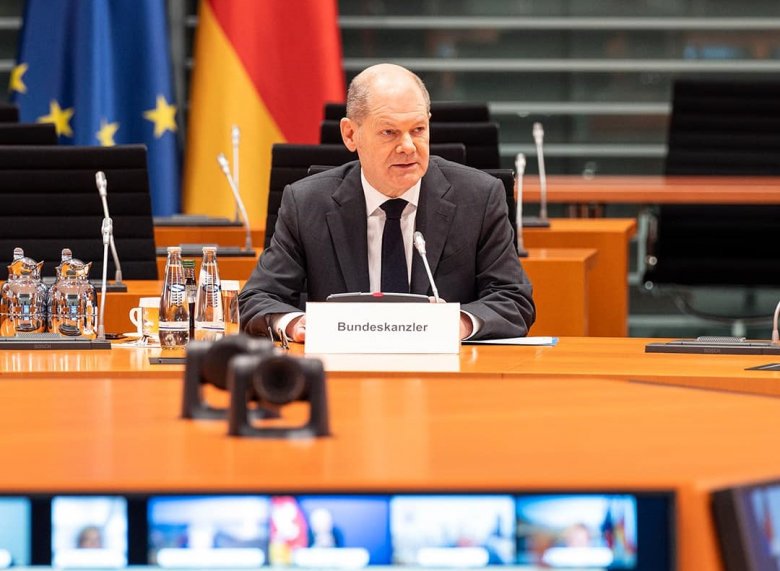 Berlin továbbra is elutasítja a szankciók kiterjesztését az energiaszektorra