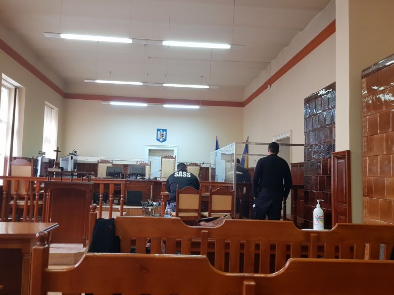 Várják az elmeorvos-szakértői vizsgálatot a barátnője meggyilkolásával vádolt Boné Ferenc büntetőperében