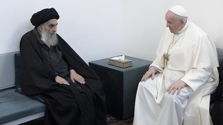 Síita vallási vezetőkkel folytatott történelmi megbeszélést Ferenc pápa