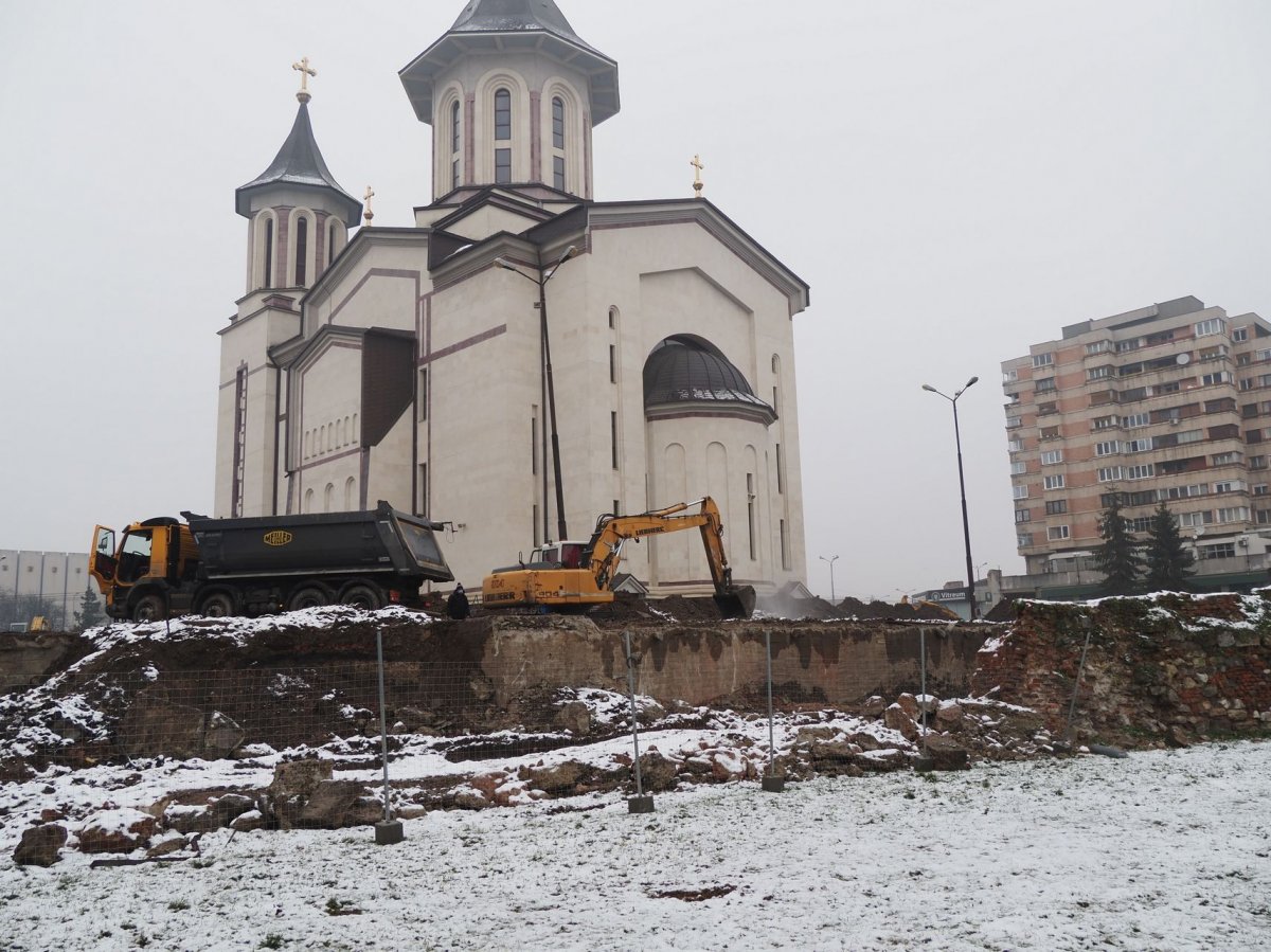 Harminc napot szán az ortodox katedrális körüli ásatásra a váradi polgármester