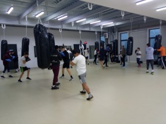A sport életeket változtat meg: Huszár Árpád vezetőedző a gyergyói bokszolóképzés új otthonáról