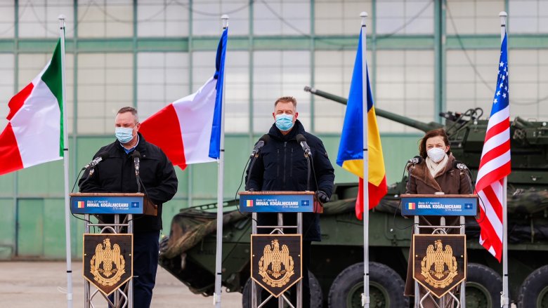 Francia védelmi miniszter: Románia jelenti Európa arcát a menekülteknek, erősíteni kell a keleti szárnyon