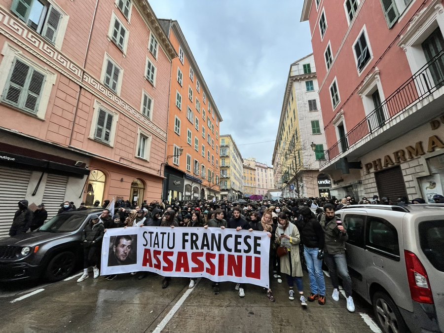 Kész tárgyalni Korzika autonómiájáról a francia kormány