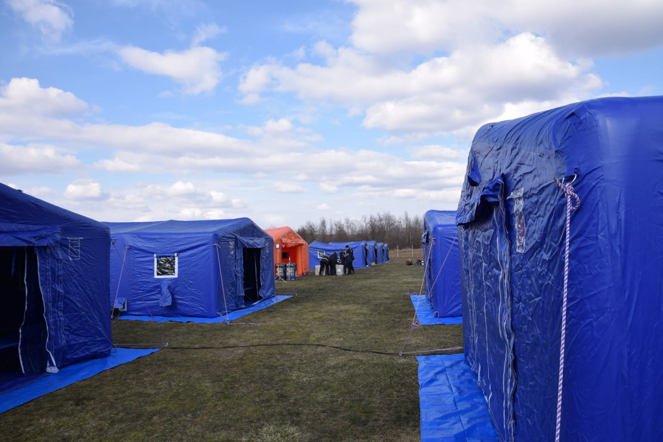 A Tiszán át is menekülnek Ukrajnából, újra nőtt a Romániába érkező ukrán állampolgárok száma