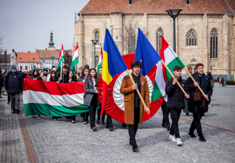 A Kárpát-medence legnagyobb kokárdájával, több napos ünnepségsorozattal emlékeznek Kolozsváron az 1848-as forradalomra