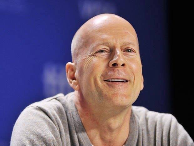 Egészségügyi okokból befejezi színészi pályafutását Bruce Willis