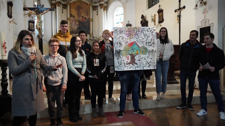 A ferences lelkiség jegyében szerveztek ifjúsági találkozót a Kolozs megyei Désen