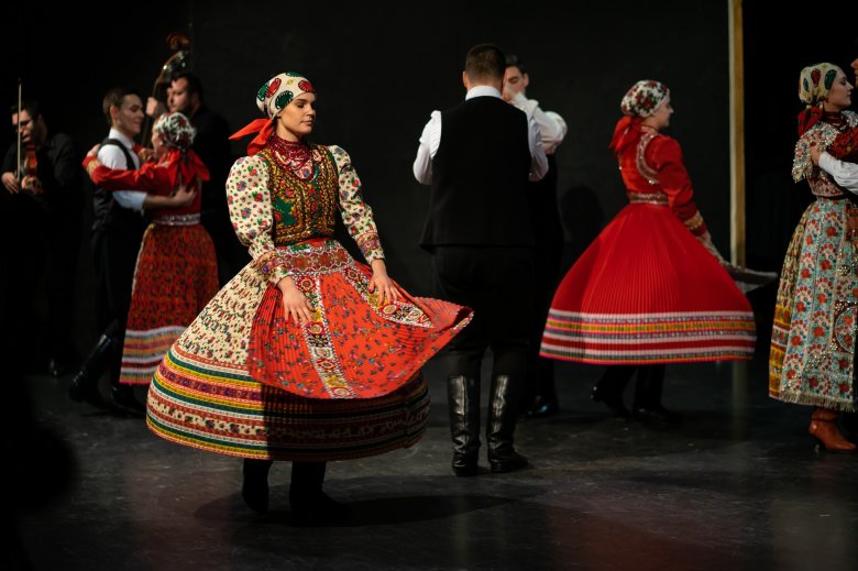 Népi kultúrától a kortárs tánctechnikákig – Változatos tantervet kínál a Sapientia kolozsvári karán indított táncművészeti szak
