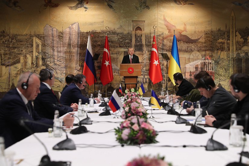Visszakozik a Kreml, azt állítja, nem történt áttörés az isztambuli béketárgyaláson