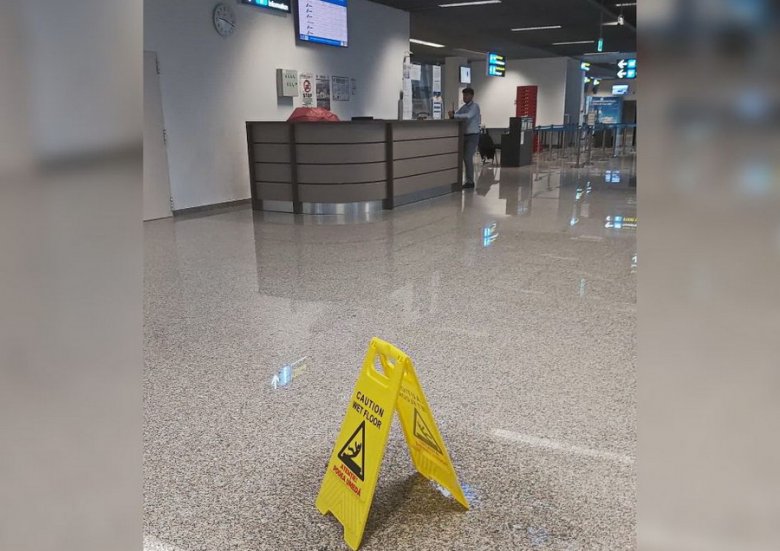 Beázott a nagyváradi reptér vadonatúj terminálja