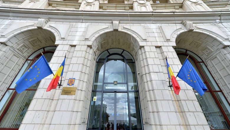 Bukarest várja Brüsszel jóváhagyását az igazságügyi törvények módosítására