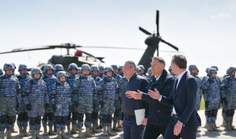 Ciucă cáfolta, hogy ukrán katonákat képeznének ki Romániában
