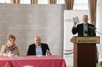 A romániai kisebbségi jogokra fókuszál a Kárpát-medencei magyar kisebbségi jogi kalauz újabb kötete