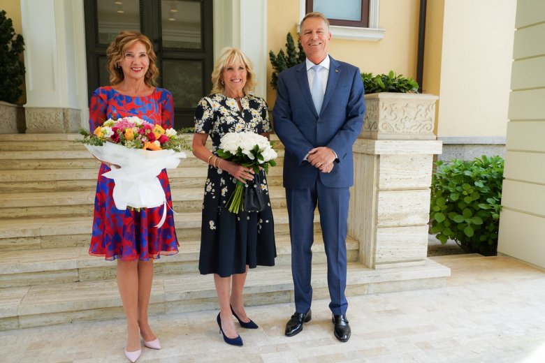 Jill Biden first lady a román elnöki párral találkozott Bukarestben