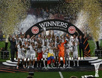 Európa-liga: több mint negyven év után újra csúcson az Eintracht Frankfurt