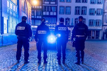 Igazoltatáskor meghalt egy nő Franciaországban, három rendőrt őrizetbe vettek