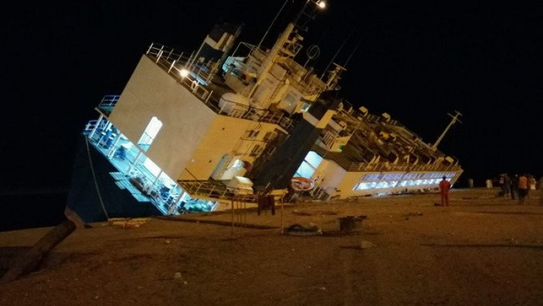 Több ezer juh veszett a tengerbe egy teherhajó balesete nyomán