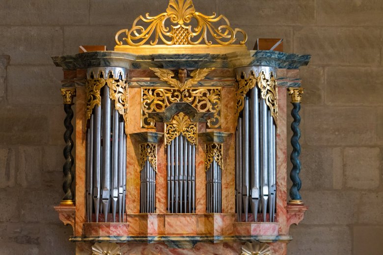 Felavatják a restaurált orgonát: újabb állomásához érkezett a kolozsvári Szent Mihály-templom átadása