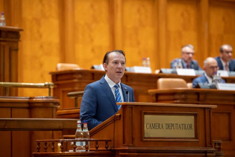 Jóváhagyta a szenátus Florin Cîţu volt kormányfő mentelmi jogának megvonását
