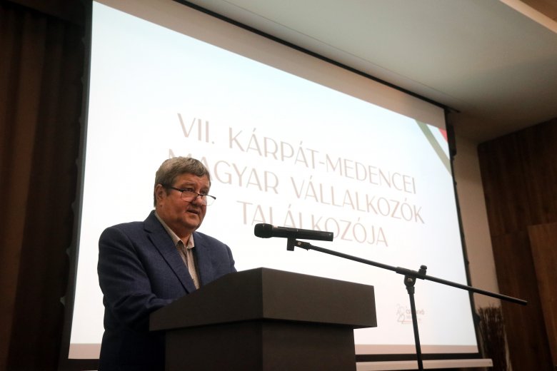 Több mint 6,5 milliárd forint jut idén a külhoni magyar vállalkozók támogatására