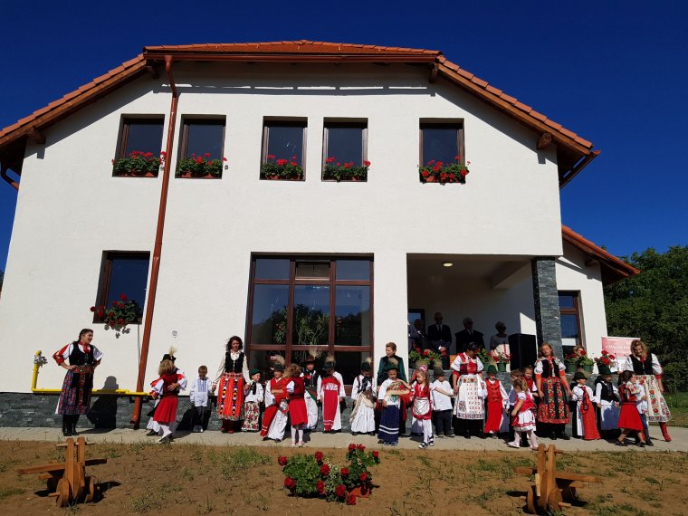 „Mindenki előtt nyitva áll a bánffyhunyadi óvoda, de az oktatás nyelve magyar lesz” – reagál a PSD-s vádakra a református egyház